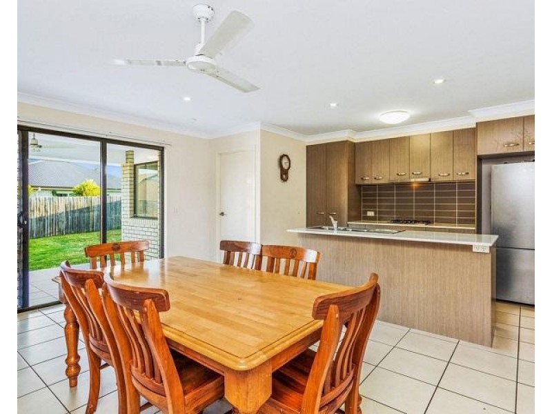 17 Tallwoods Circuit, Yarrabilba QLD 4207