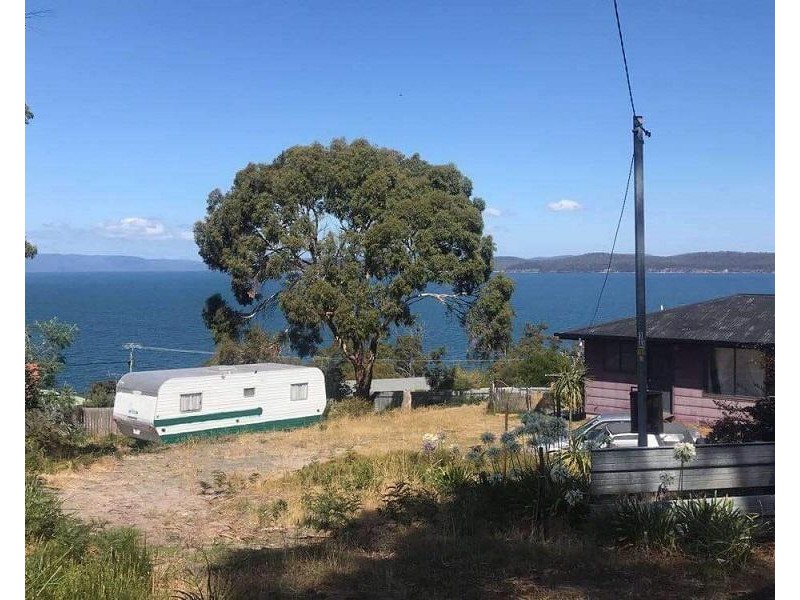 4 Pine Court, Primrose Sands TAS 7173