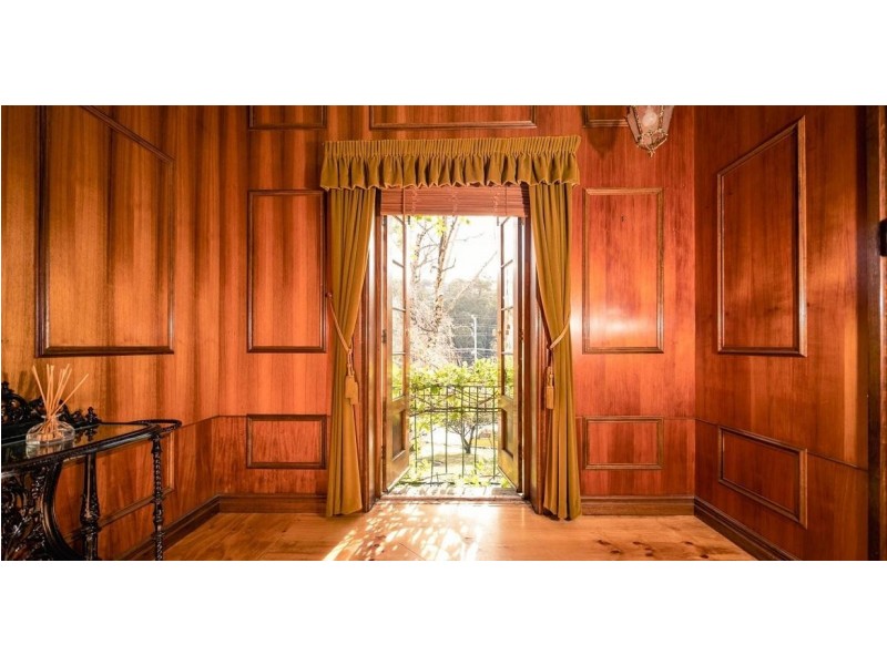 60 Cascade Road, South Hobart TAS 7004