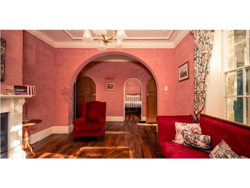 60 Cascade Road, South Hobart TAS 7004