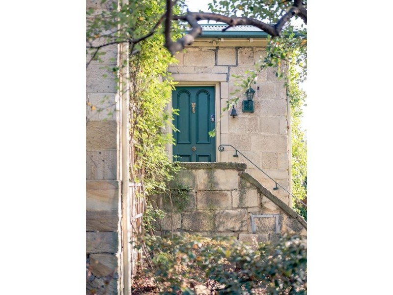 60 Cascade Road, South Hobart TAS 7004