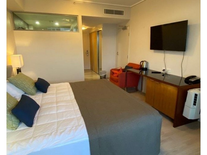 30905 & 6 101-105 The Esplanade, Cairns City QLD 4870