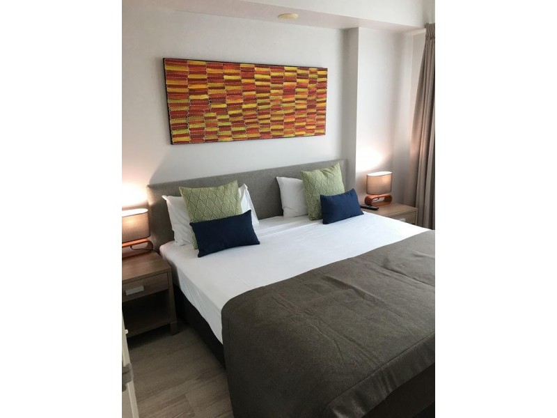 30905 & 6 101-105 The Esplanade, Cairns City QLD 4870