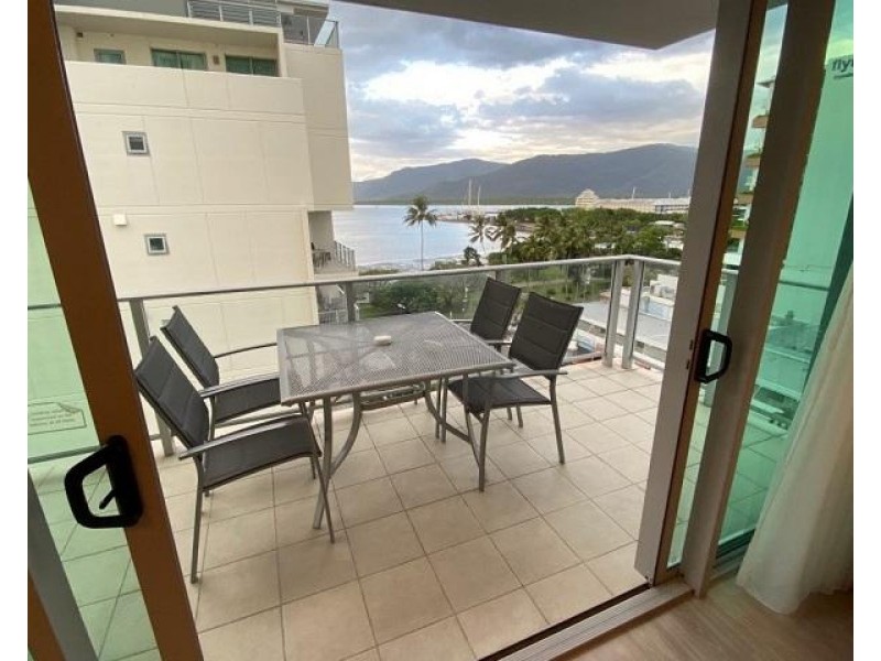 30905 & 6 101-105 The Esplanade, Cairns City QLD 4870