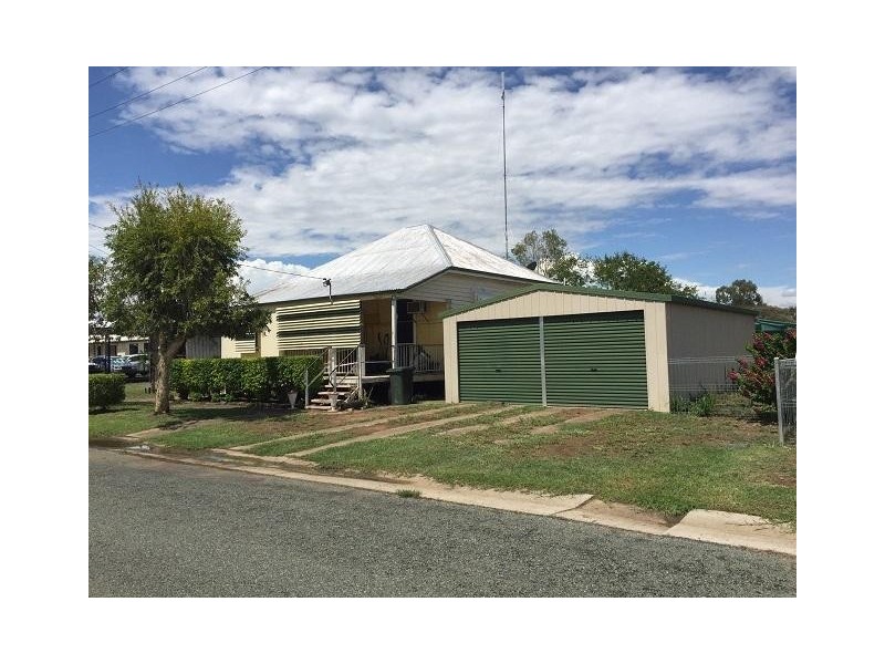 15 Railway Avenue, Wowan QLD 4702