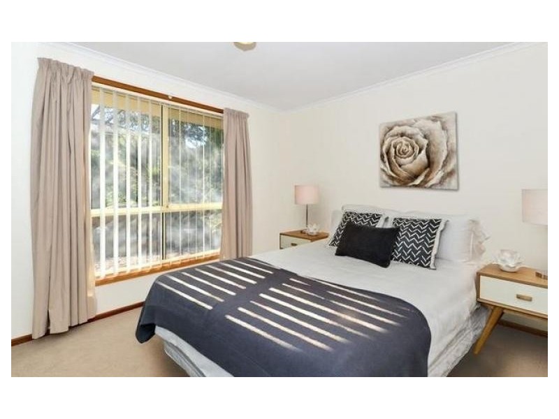 6 Portia Street, Flagstaff Hill SA 5159