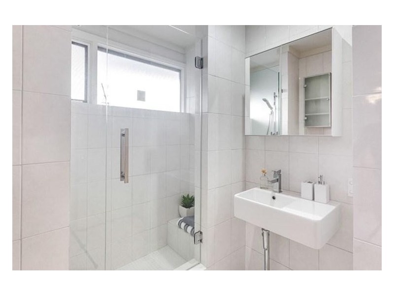 33 Jervois, Dianella WA 6059