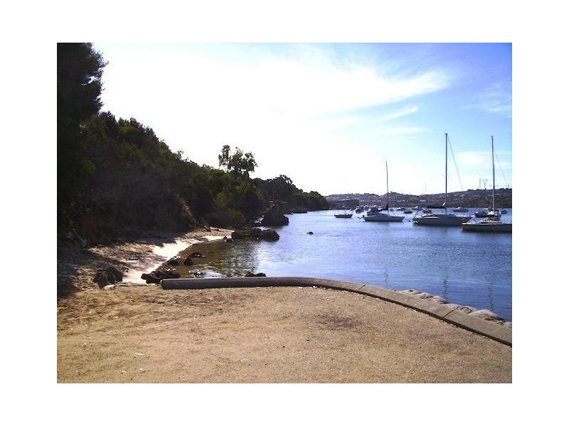 61 Duke St, East Fremantle WA 6158