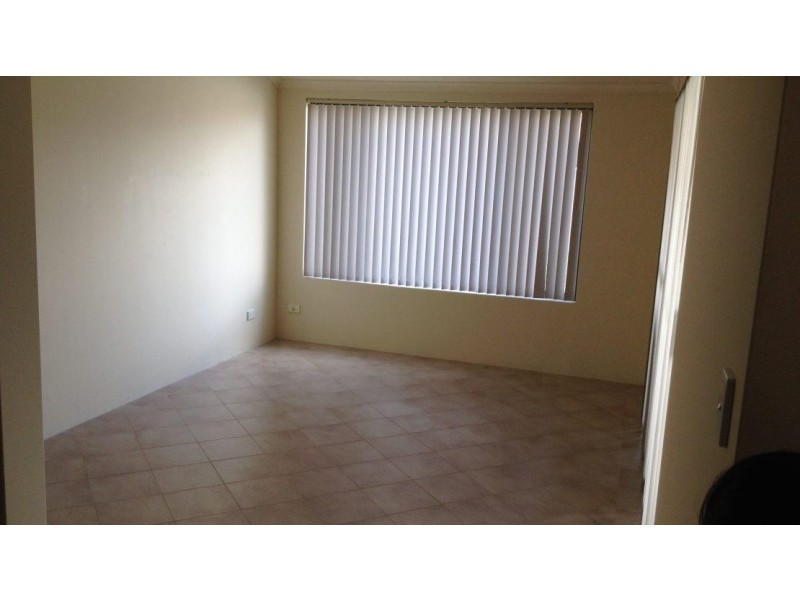 Seville Grove WA 6112