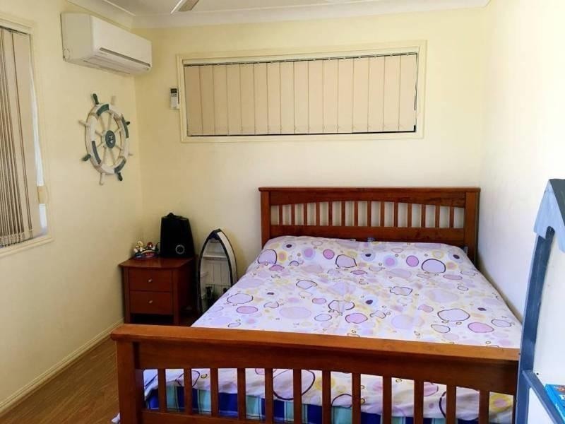 59 Golden Bear Drive, Arundel QLD 4214