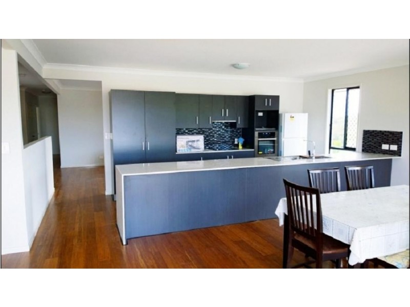 14 Beechcroft Street, Coopers Plains QLD 4108