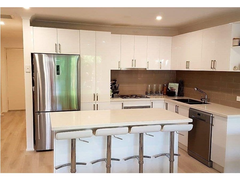 15 Byron Court, Phillip ACT 2606