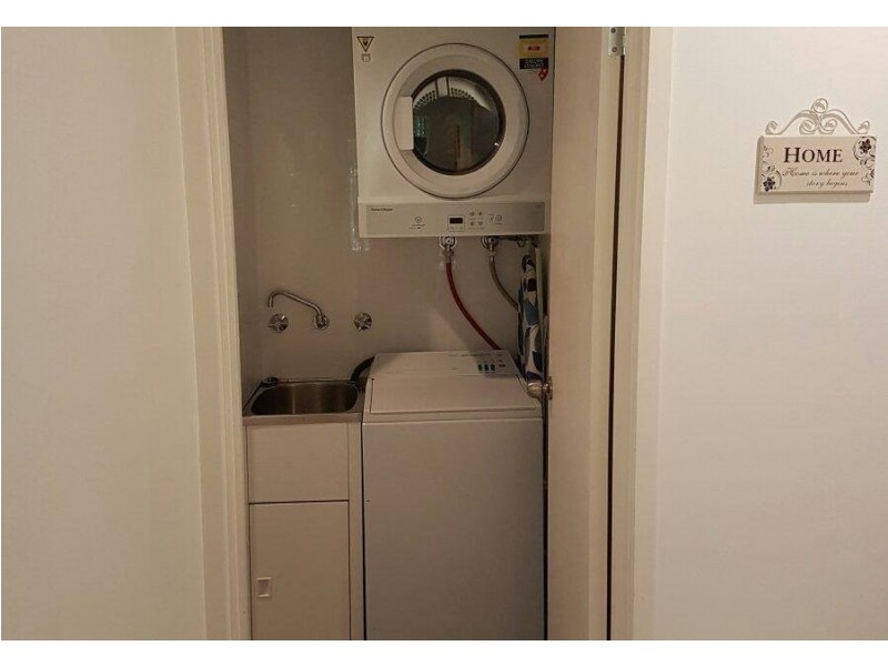 15 Byron Court, Phillip ACT 2606