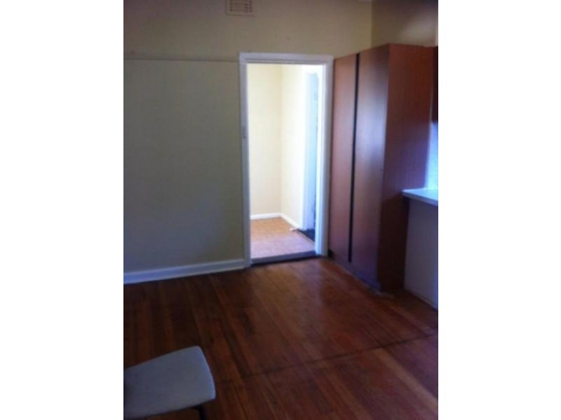 South Kingsville VIC 3015