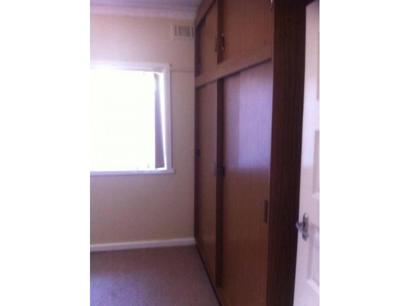 South Kingsville VIC 3015