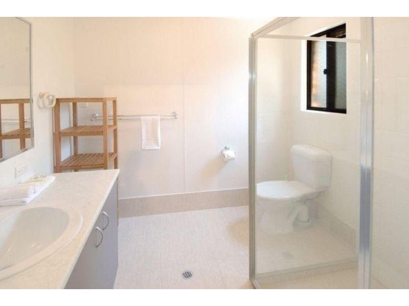 423 Oceanic Drive, Wurtulla QLD 4575