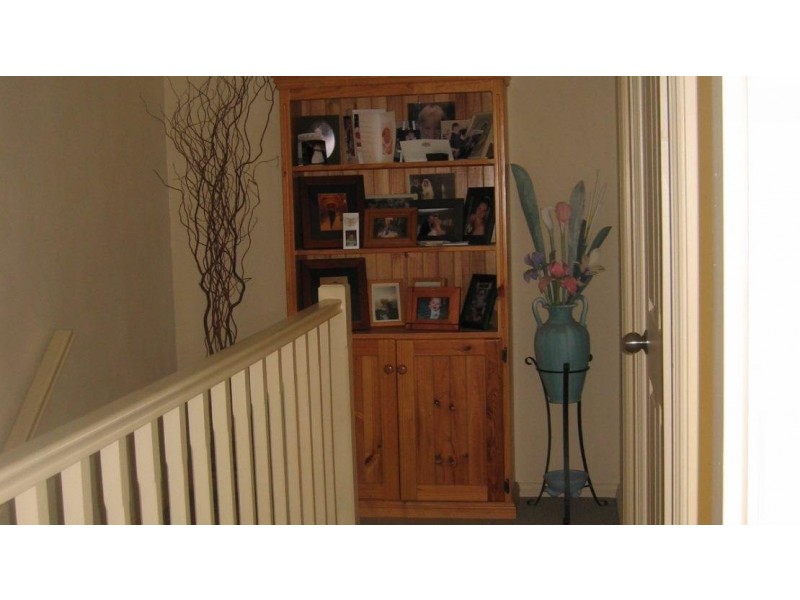 2/7 Broadview Avenue, Gosford NSW 2250