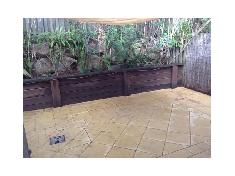 19 Perrin Drive, Seven Hills QLD 4170