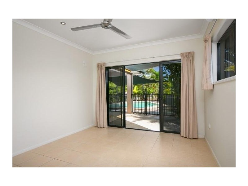 Mission Beach QLD 4852