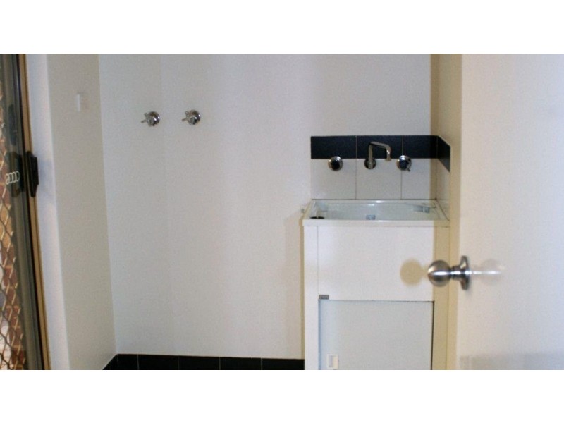 2/45 Shaw Road, Dianella WA 6059