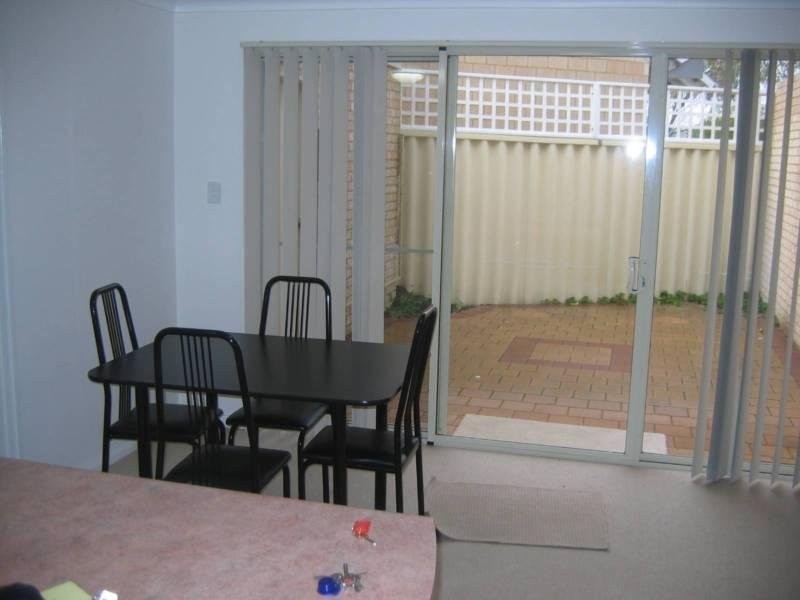 10/5 Primula Close, Murdoch WA 6150