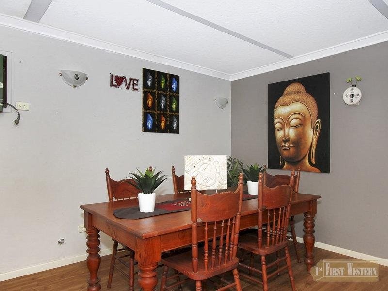 31 Agaton Street, Hamersley WA 6022