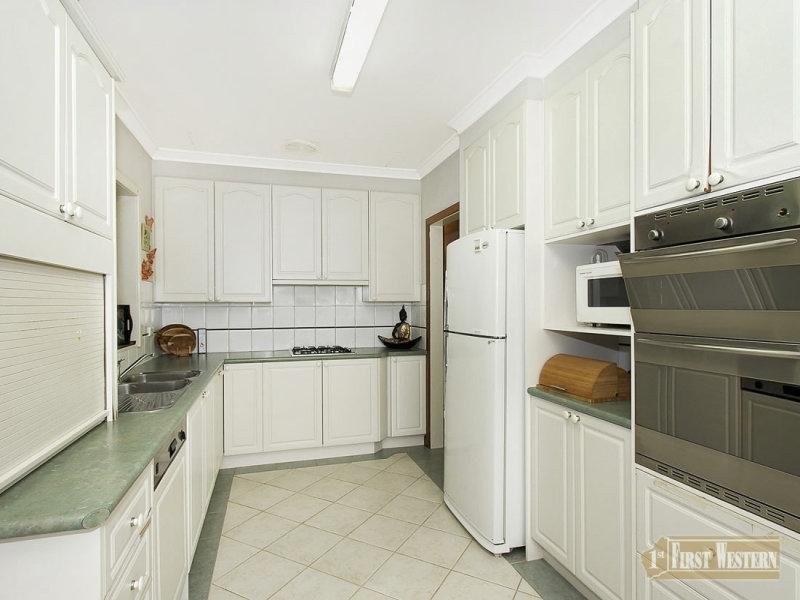 31 Agaton Street, Hamersley WA 6022