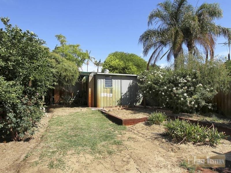 31 Agaton Street, Hamersley WA 6022