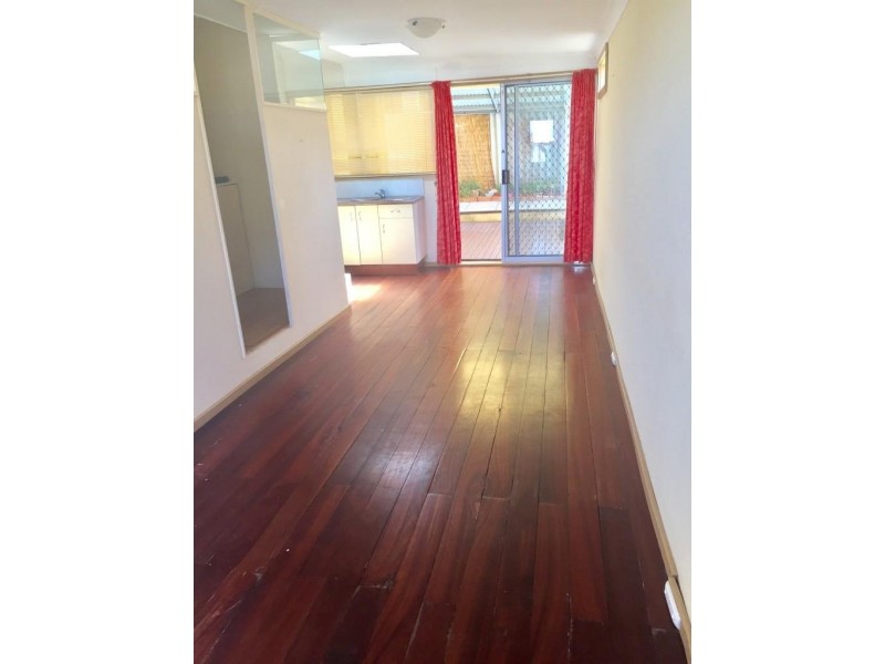 5 Merian Close, Bentley WA 6102