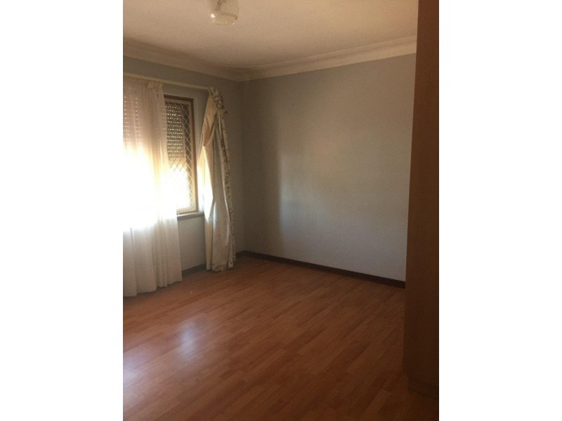 5 Merian Close, Bentley WA 6102