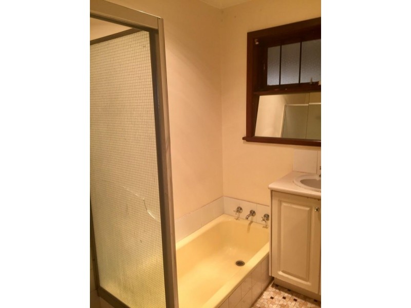 5 Merian Close, Bentley WA 6102