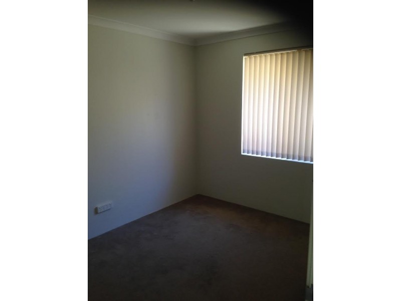 93 Owtram Rd, Armadale WA 6112