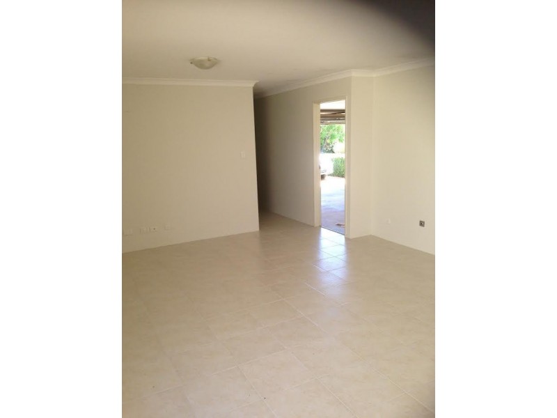 93 Owtram Rd, Armadale WA 6112