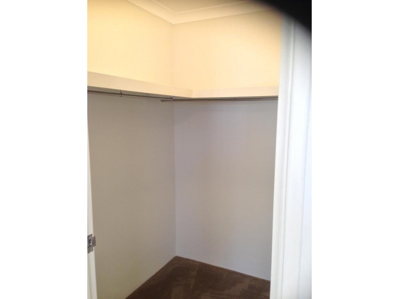93 Owtram Rd, Armadale WA 6112