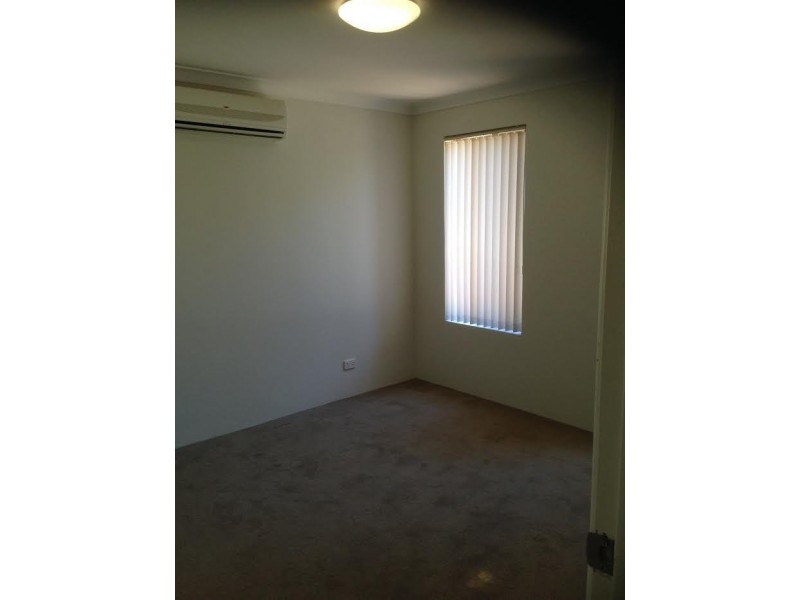93 Owtram Rd, Armadale WA 6112
