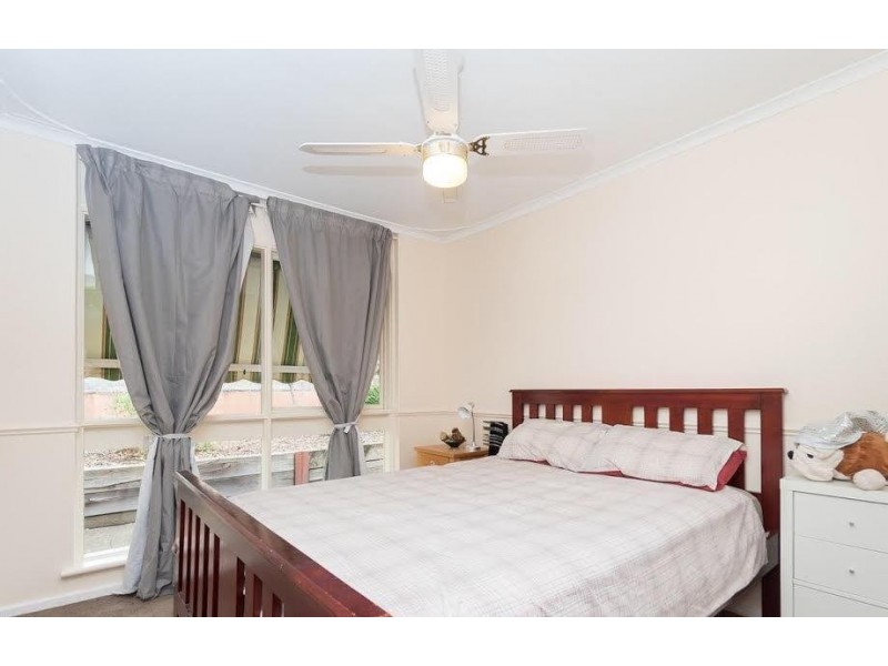 1 Clare Avenue, Athelstone SA 5076