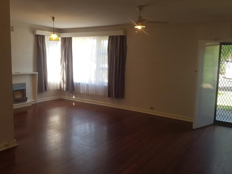 12 The Parkway, Paradise SA 5075