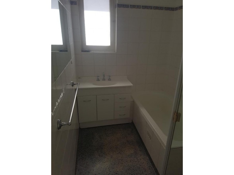 12 The Parkway, Paradise SA 5075