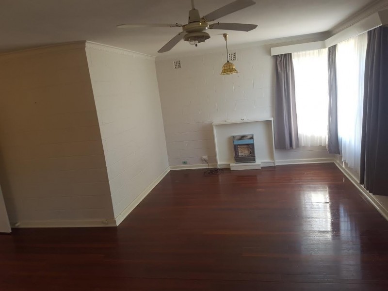 12 The Parkway, Paradise SA 5075