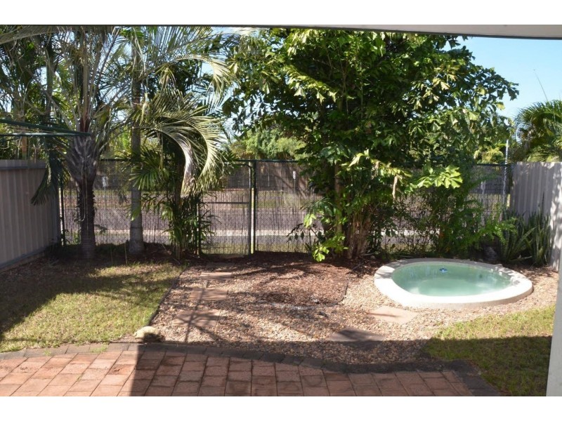 6/20 Forrest Parade, Bakewell NT 0832