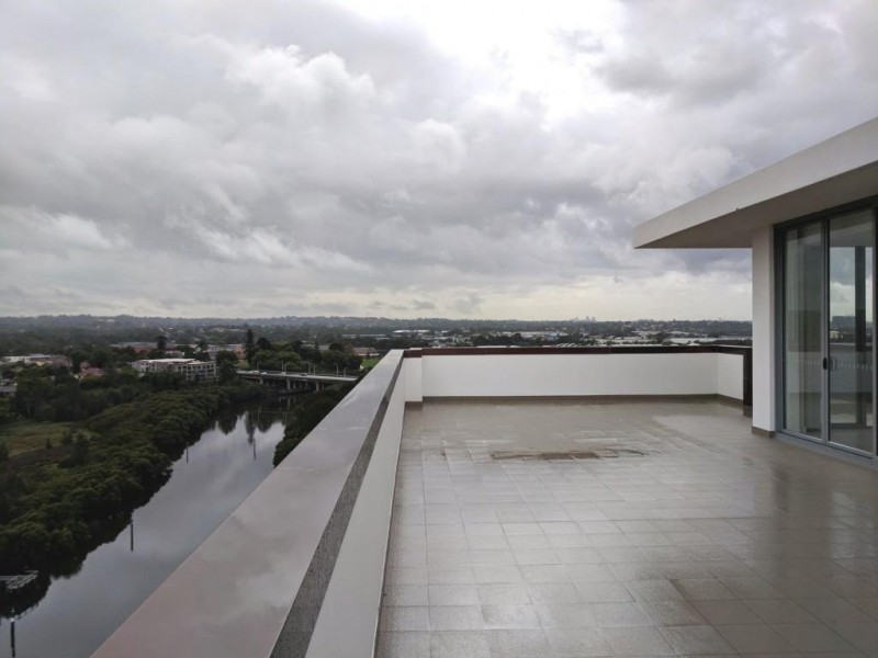 U1304/2 River Road West, Parramatta NSW 2150