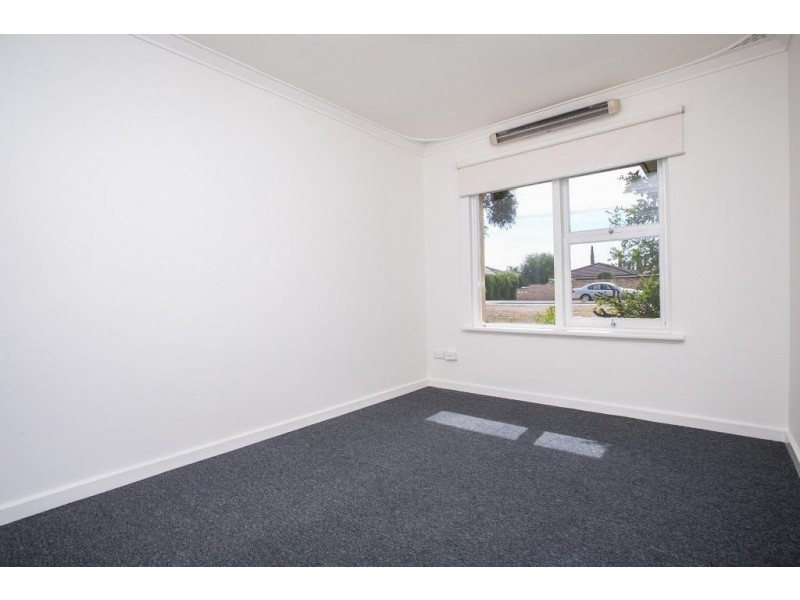 25 Surrey Street, Dianella WA 6059