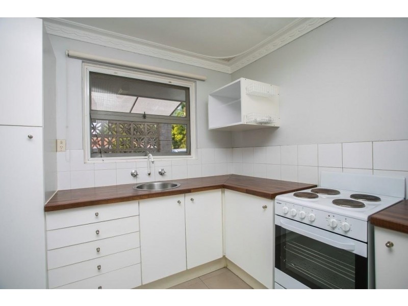 25 Surrey Street, Dianella WA 6059