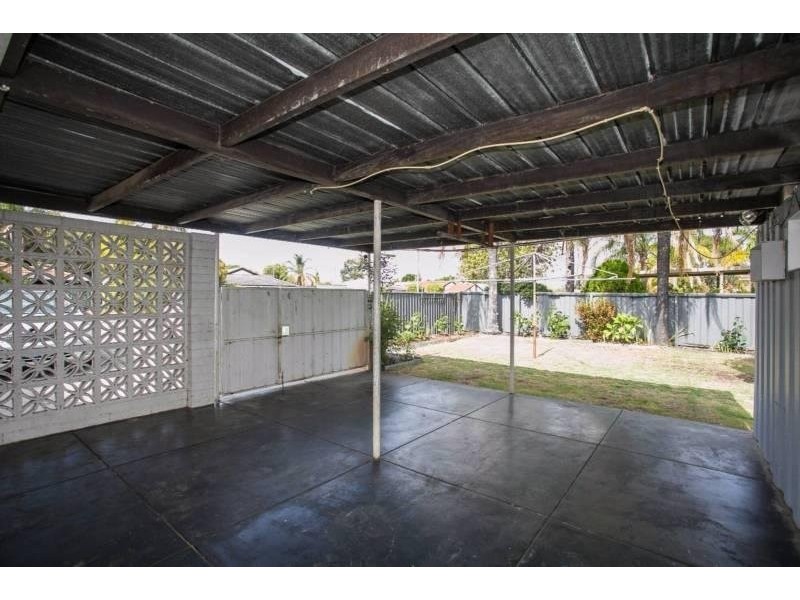 25 Surrey Street, Dianella WA 6059