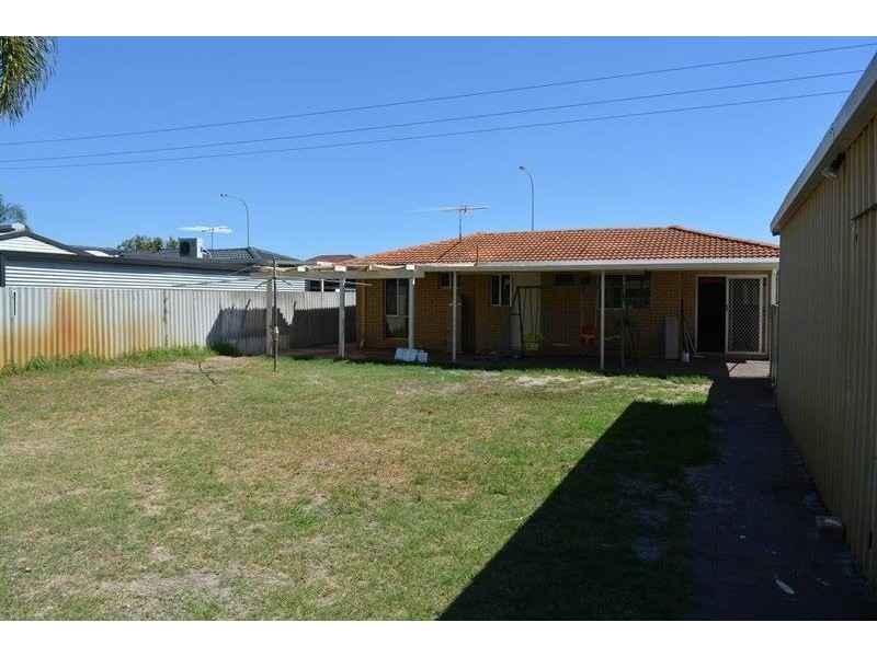 156 Yale Road, Thornlie WA 6108