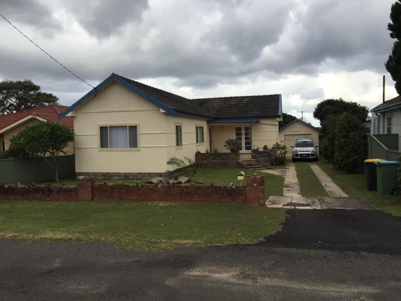 30 Broonarra Street, The Entrance NSW 2261