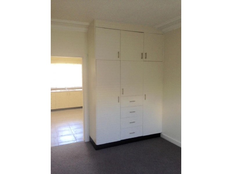 18 Inkerman Avenue, Woy Woy NSW 2256