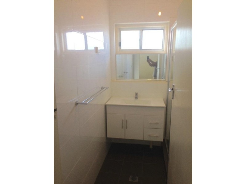 18 Inkerman Avenue, Woy Woy NSW 2256