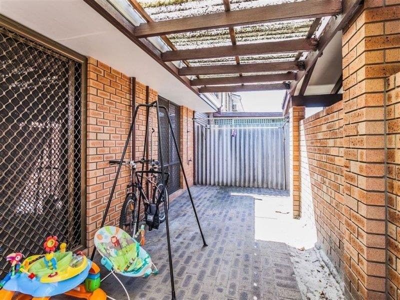 172B Peninsula Road, Maylands WA 6051