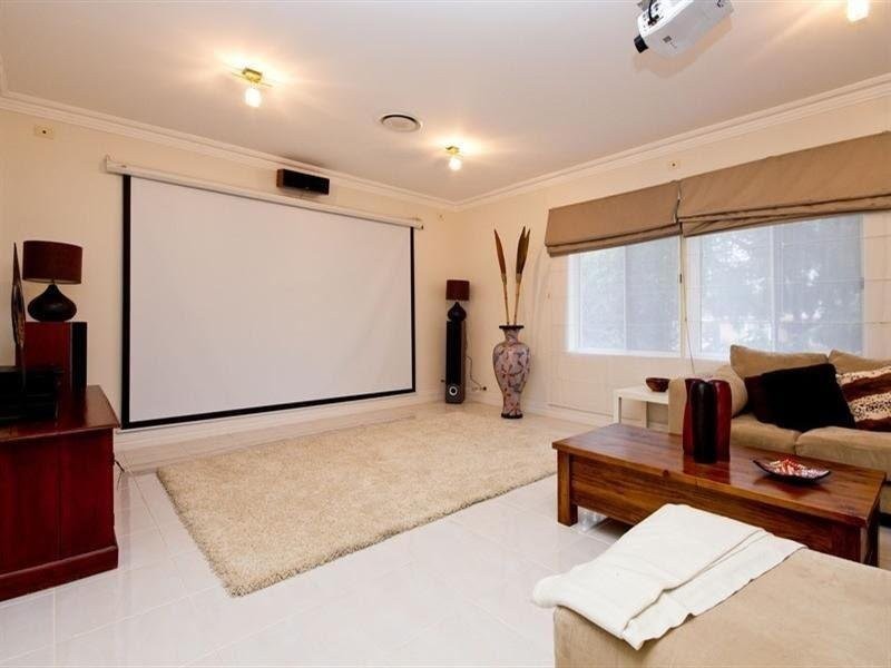 30 Clearview Crescent, Clearview SA 5085